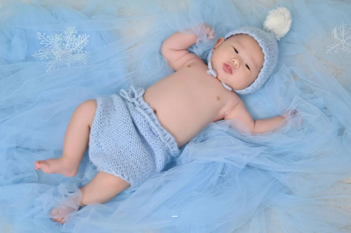 阳江摸孕妇肚子沾喜气